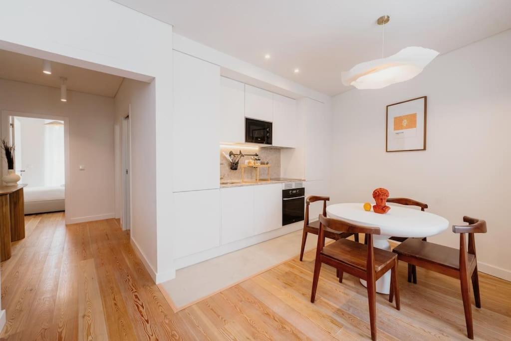 Lisbon Orange House - Beautiful Two-Bedroom Apartment 1D Exterior photo
